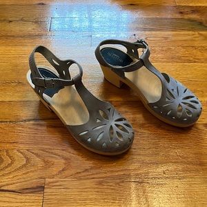 Swedish Hasbeens Clog Sandals size 39